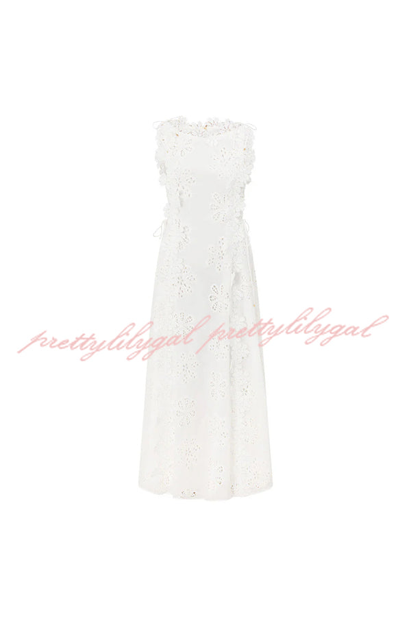 Mairi Embroidery Hollow Fabric Delicate Flower Trim Side Lace-up Maxi Dress